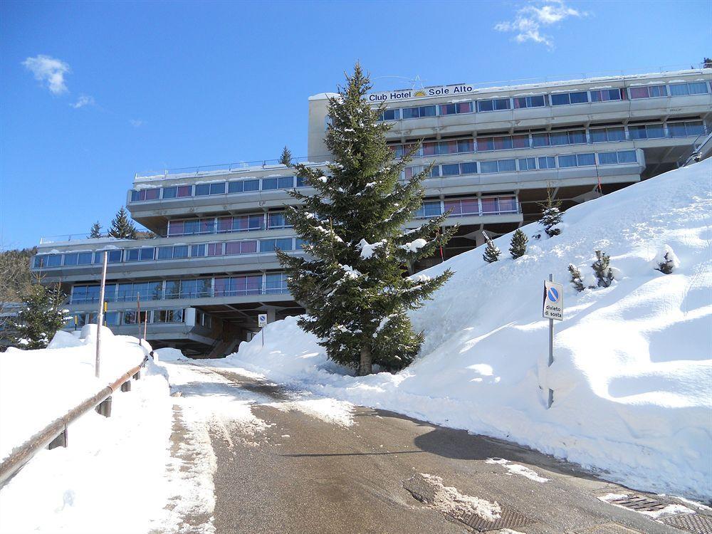 Hotel Sole Alto Медзана Экстерьер фото