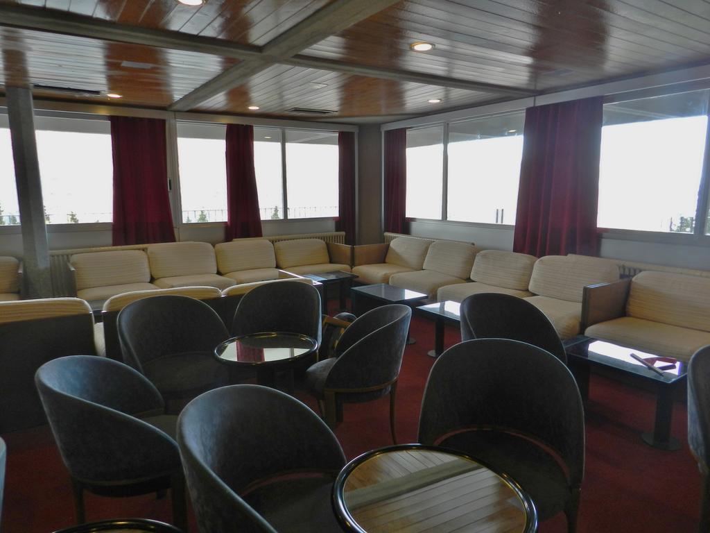 Hotel Sole Alto Медзана Экстерьер фото