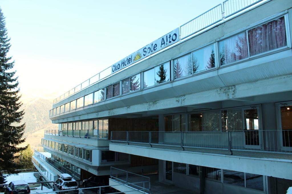 Hotel Sole Alto Медзана Экстерьер фото